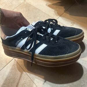 Adidas platform Gazelle